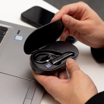 Слушалка Maxlife Bluetooth headset MXBH-01 with charging case Слушалка Maxlife Bluetooth headset MXBH-01 with charging case