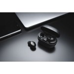 Philips слушалки UpBeat Bluetooth 6 мм мембрани/затворен гръб, Bluetooth®, 3 часа на възпроизвеждане, калъфът за зареждане осигурява допълнителни 9 часа, Черно Philips слушалки UpBeat Bluetooth 6 мм мембрани/затворен гръб, Bluetooth®, 3 часа на възпроизвеждане, калъфът за зареждане осигурява допълнителни 9 часа, Черно